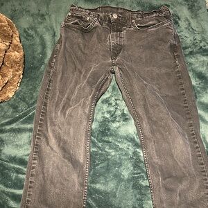 Black Levi’s Jeans (14 -16)
